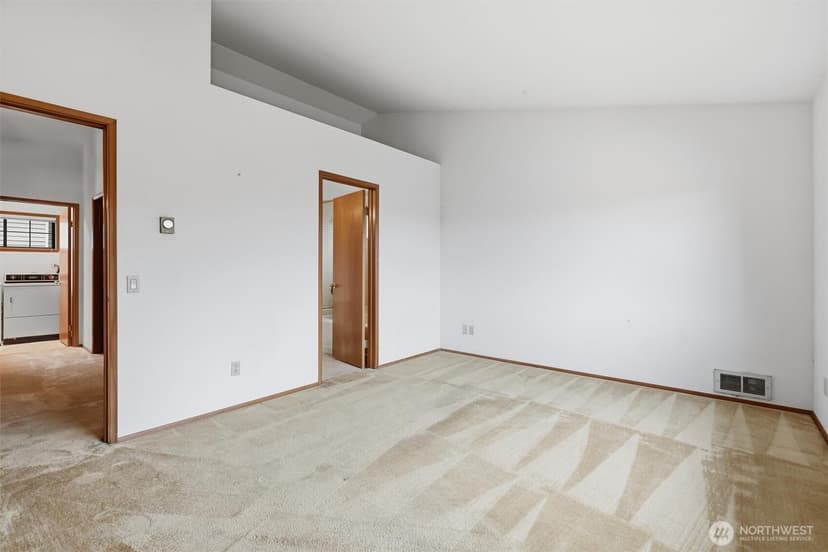 Property photo for 1572 NE 177th St #B10, Seattle photo 18