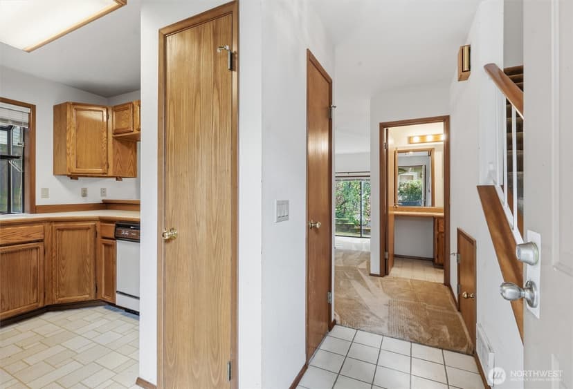Property photo for 1572 NE 177th St #B10, Seattle photo 3