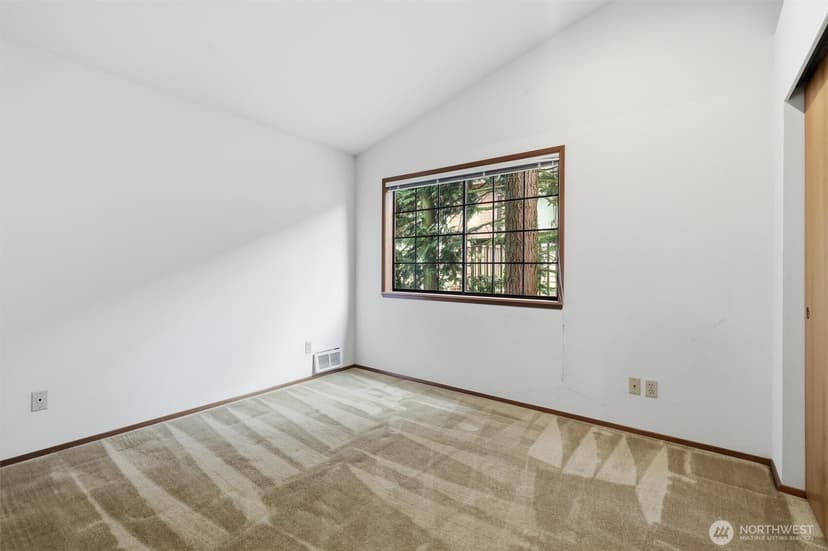 Property photo for 1572 NE 177th St #B10, Seattle photo 21