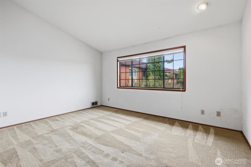 Property photo for 1572 NE 177th St #B10, Seattle photo 17