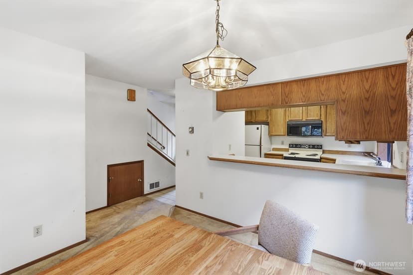 Property photo for 1572 NE 177th St #B10, Seattle photo 9