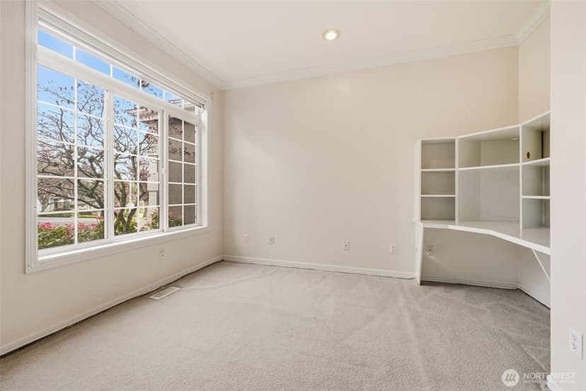 Property photo for 1104 V Street NW, Auburn photo 10