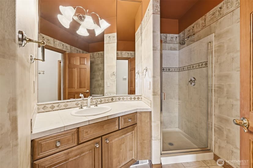 Property photo for 1104 V Street NW, Auburn photo 19