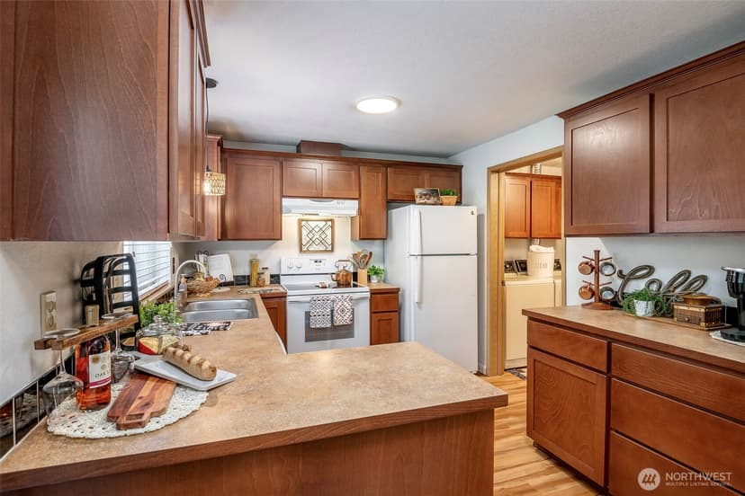 Property photo for 5714 99th Street Ct E, Puyallup photo 7