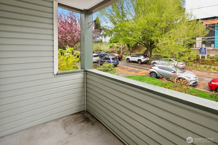 Property photo for 1836 25th Avenue #204, Seattle photo 14