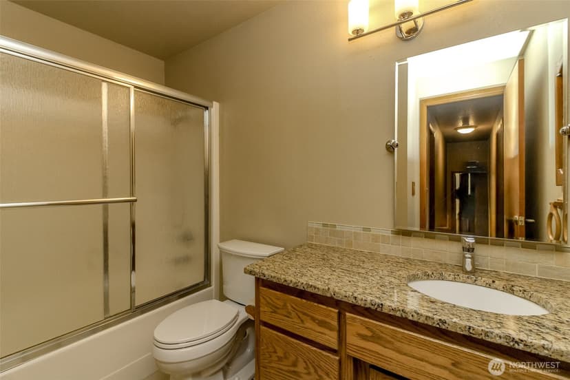 Property photo for 27813 187th Avenue SE, Covington photo 25