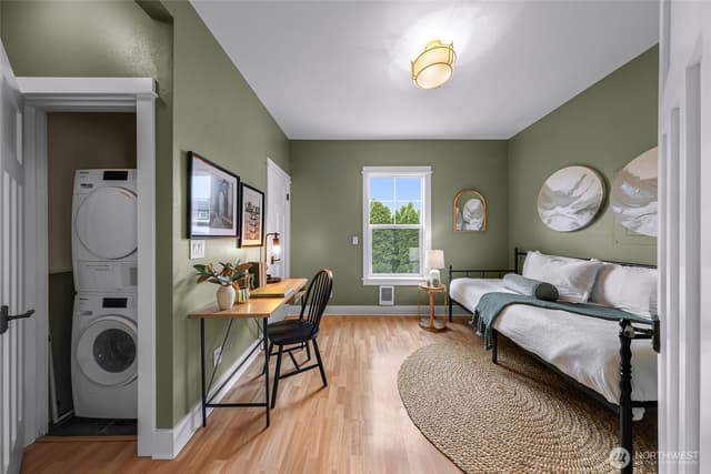 Property photo for 6015 1/2 20th Avenue NW, Seattle photo 3