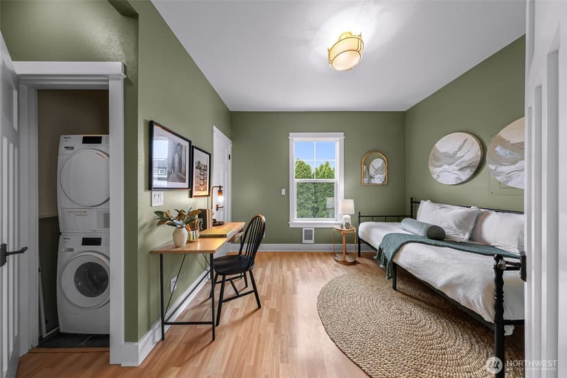 Property photo for 6015 1/2 20th Avenue NW, Seattle photo 3