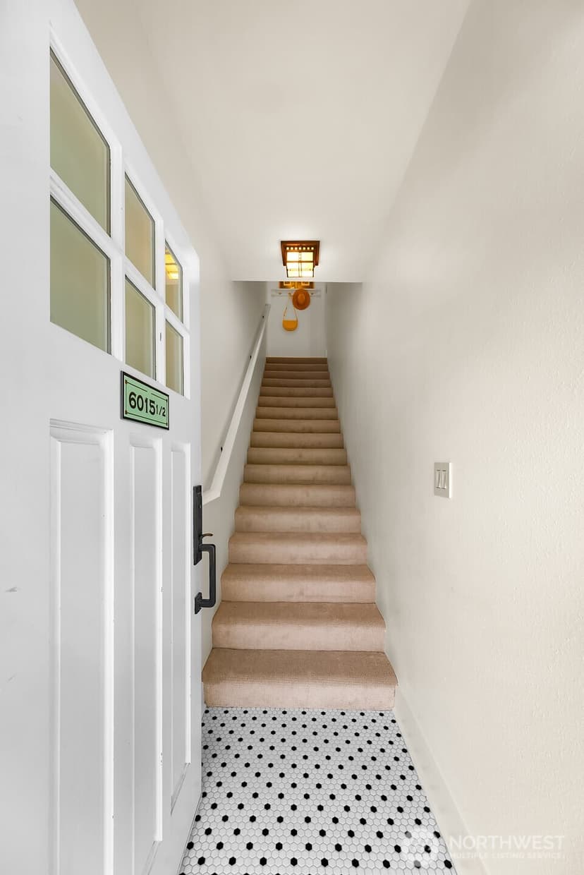 Property photo for 6015 1/2 20th Avenue NW, Seattle photo 5
