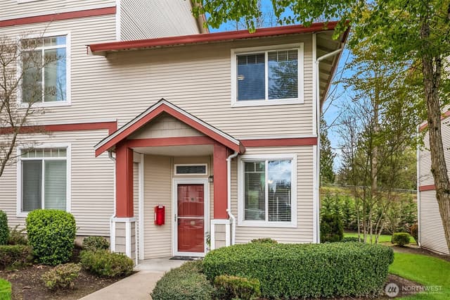 Property photo for 14816 29th Avenue W #B104, Lynnwood