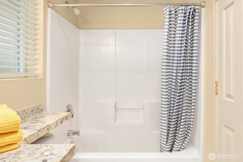 Property photo for 14816 29th Avenue W #B104, Lynnwood photo 17