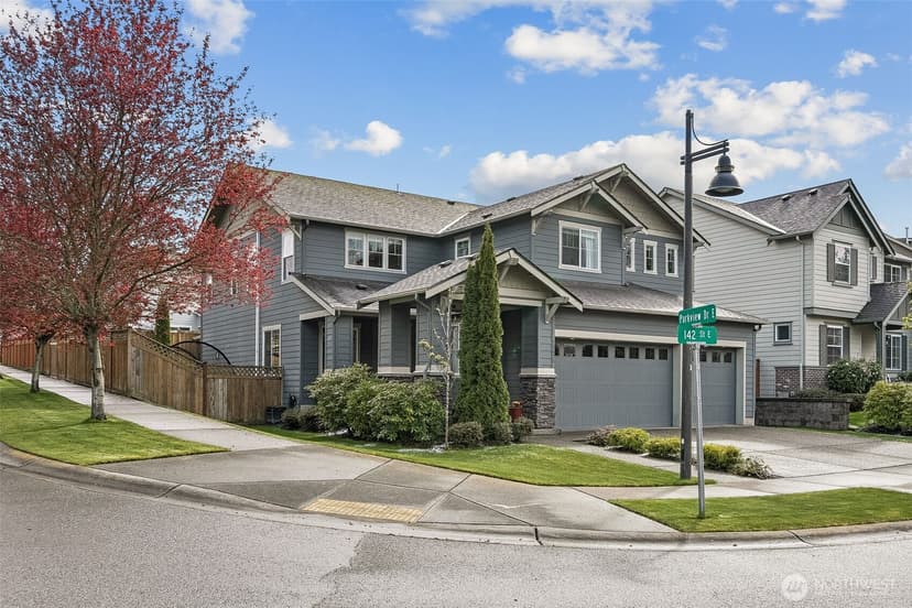 Property photo for 19620 142nd Street E, Bonney Lake photo 2