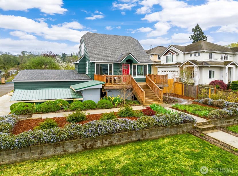 Property photo for 2208 Smithers Avenue S, Renton