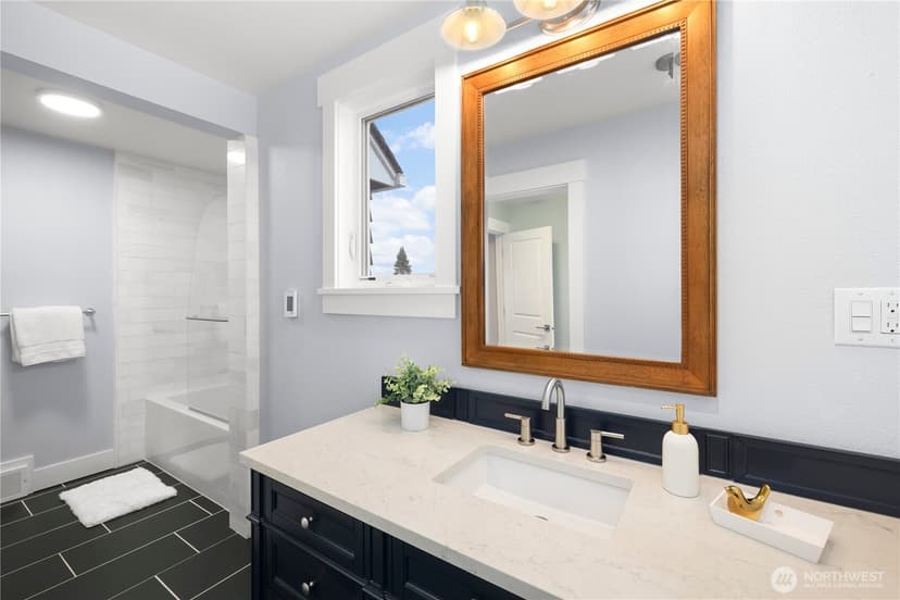 Property photo for 2208 Smithers Avenue S, Renton photo 17