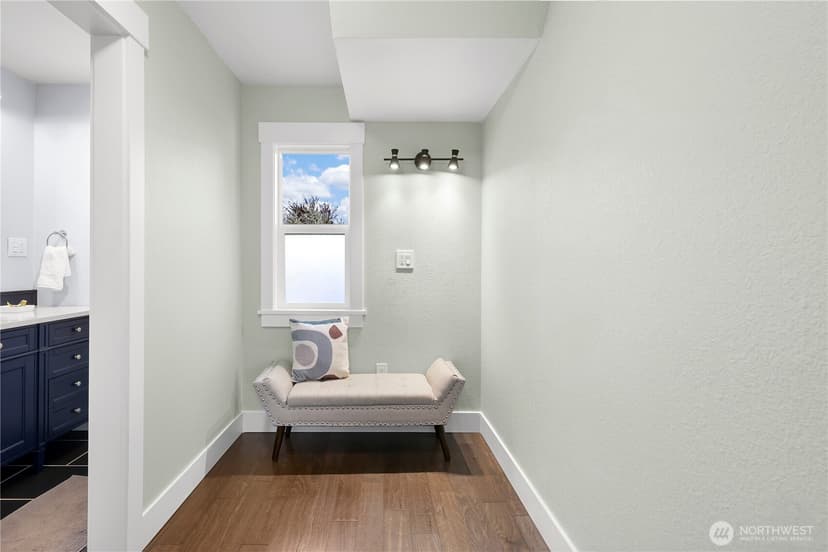 Property photo for 2208 Smithers Avenue S, Renton photo 16