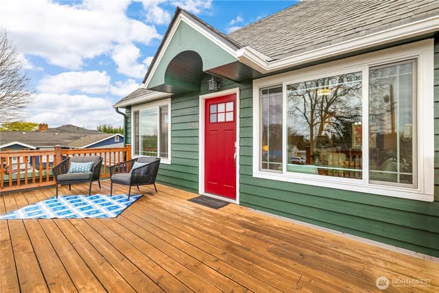 Property photo for 2208 Smithers Avenue S, Renton photo 3
