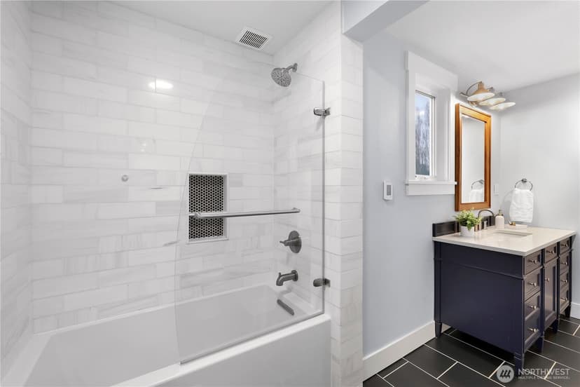 Property photo for 2208 Smithers Avenue S, Renton photo 18