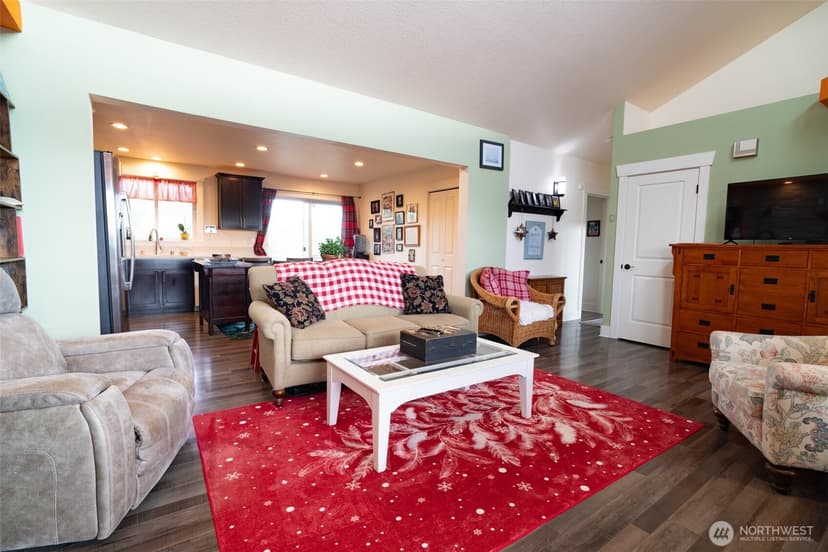 Property photo for 1116 Glendover Court SW, Ocean Shores photo 17