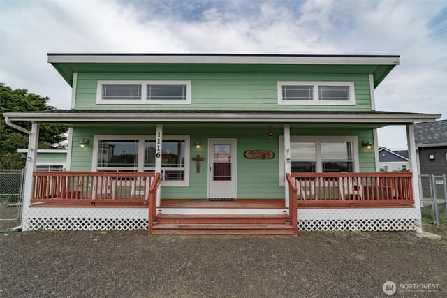 Property photo for 1116 Glendover Court SW, Ocean Shores photo 3