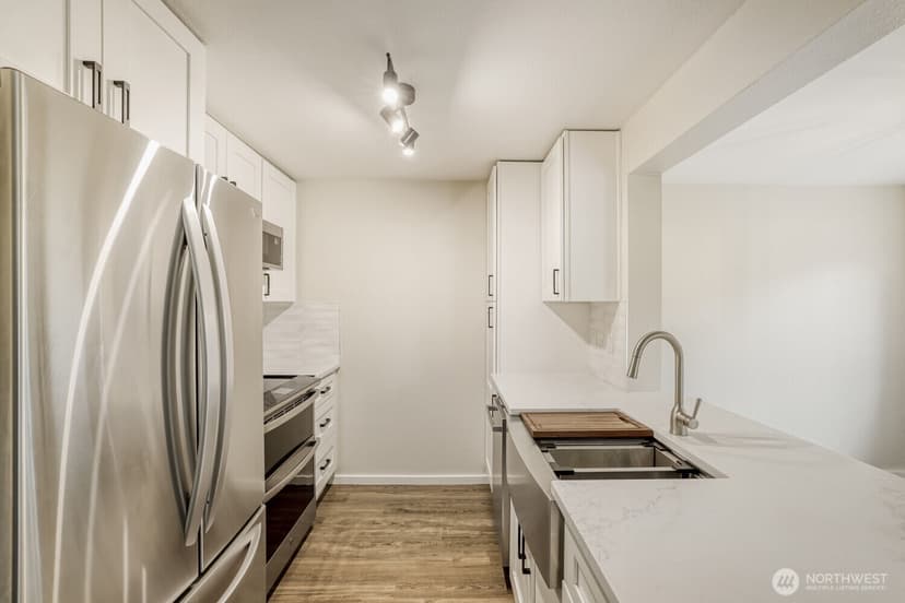 Property photo for 12404 E Gibson Road #P105, Everett photo 8