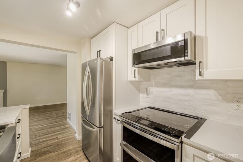 Property photo for 12404 E Gibson Road #P105, Everett photo 5