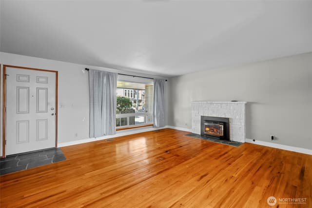 Property photo for 4439 S 170th Street, SeaTac photo 4