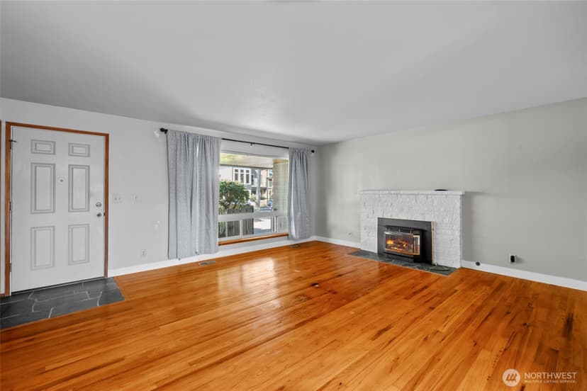 Property photo for 4439 S 170th Street, SeaTac photo 4