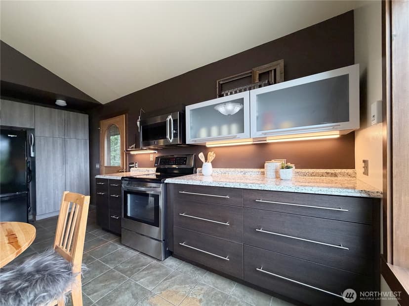Property photo for 17 B Whidbey Island Drive, Hat Island photo 18