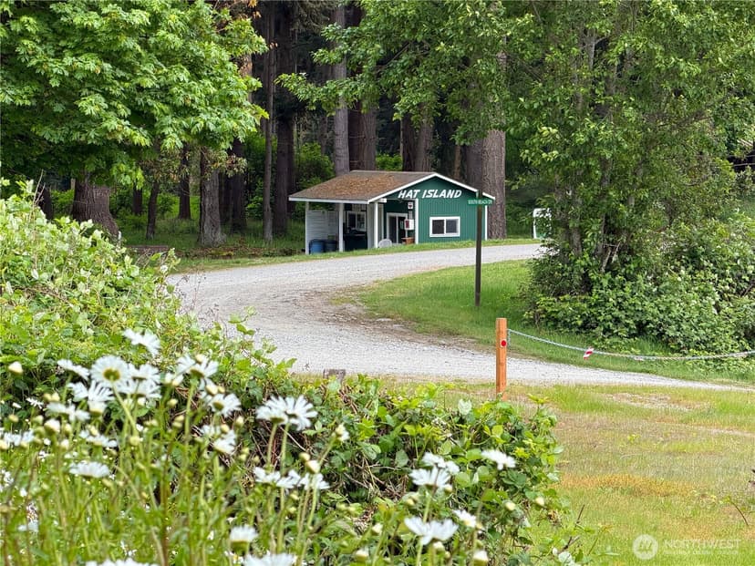 Property photo for 17 B Whidbey Island Drive, Hat Island photo 10