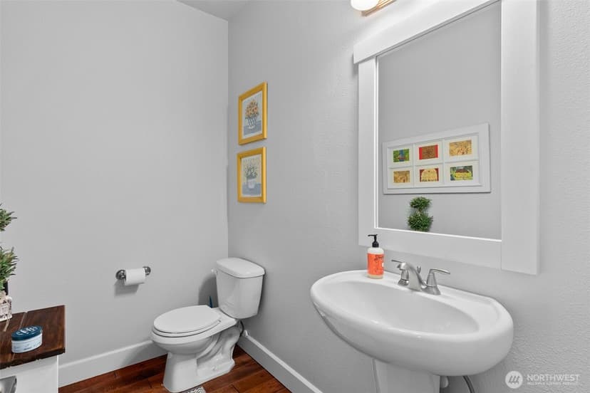 Property photo for 10411 32nd Street E, Edgewood photo 26