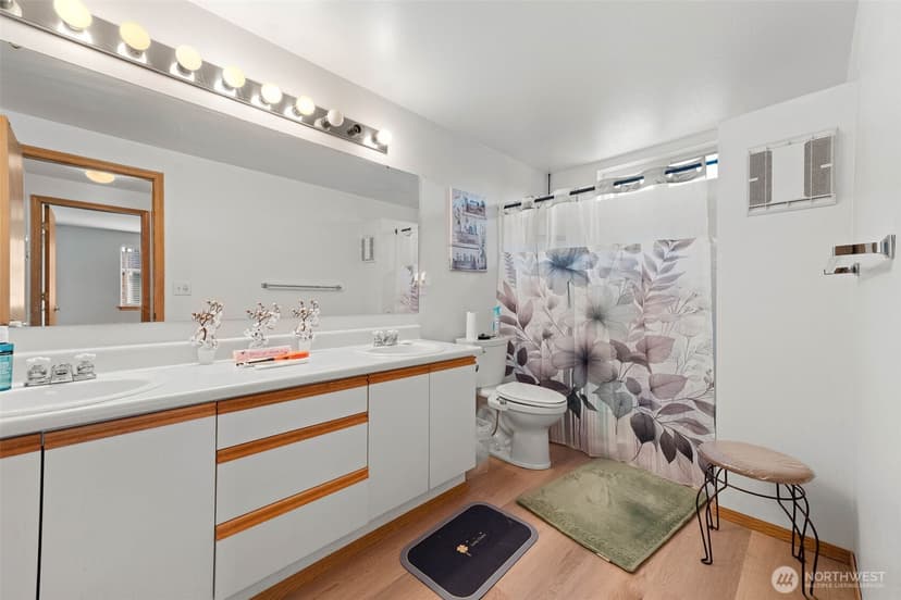 Property photo for 11011 36th Avenue Ct E, Tacoma photo 29