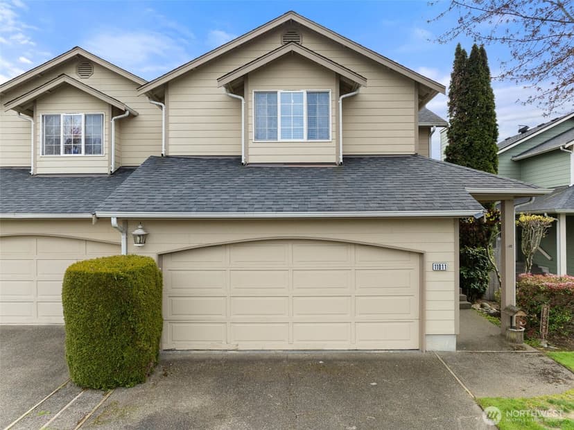 Property photo for 11011 36th Avenue Ct E, Tacoma photo 5