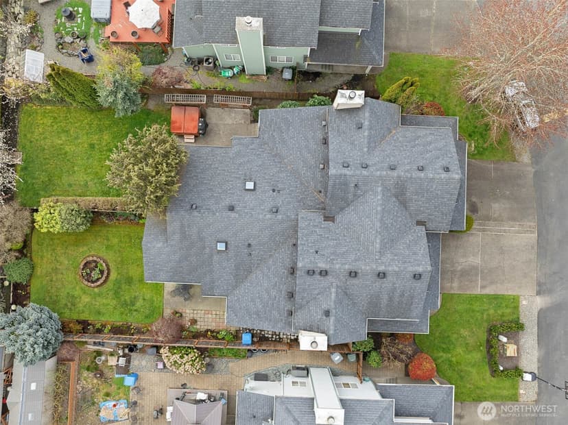 Property photo for 11011 36th Avenue Ct E, Tacoma photo 35