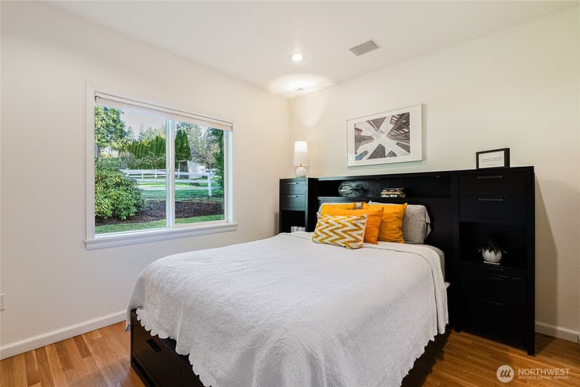 Property photo for 15618 163rd Avenue NE, Woodinville photo 18