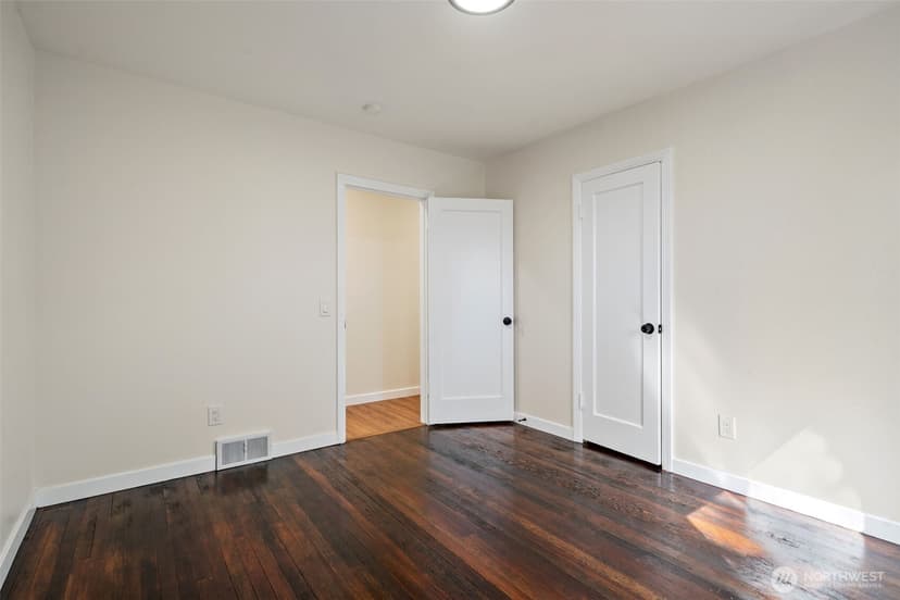 Property photo for 1362 Carr Boulevard, Bremerton photo 19