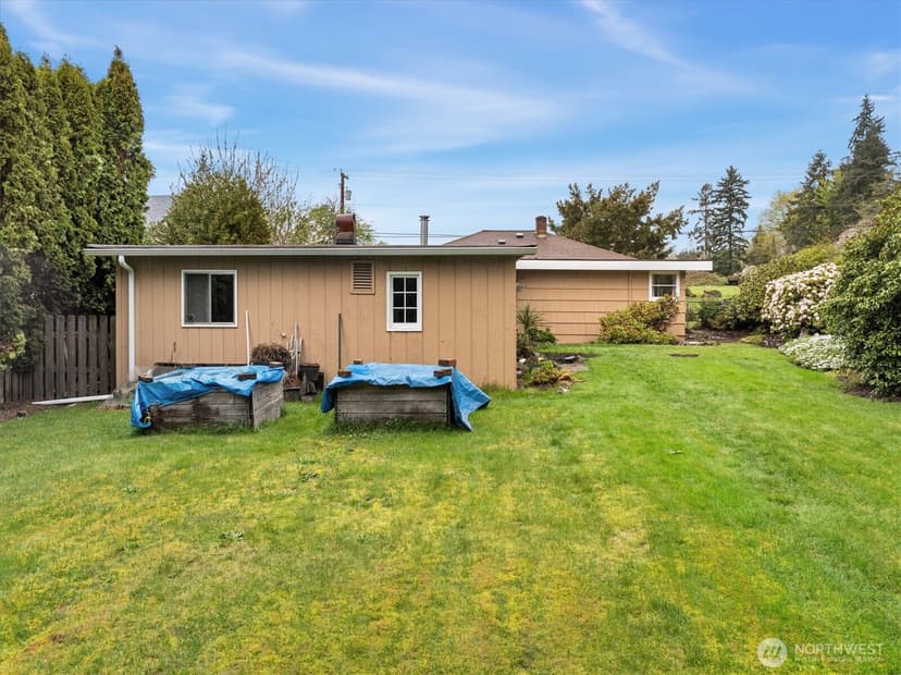 Property photo for 10424 36th Street E, Edgewood photo 22
