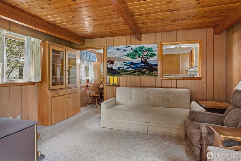 Property photo for 10424 36th Street E, Edgewood photo 9