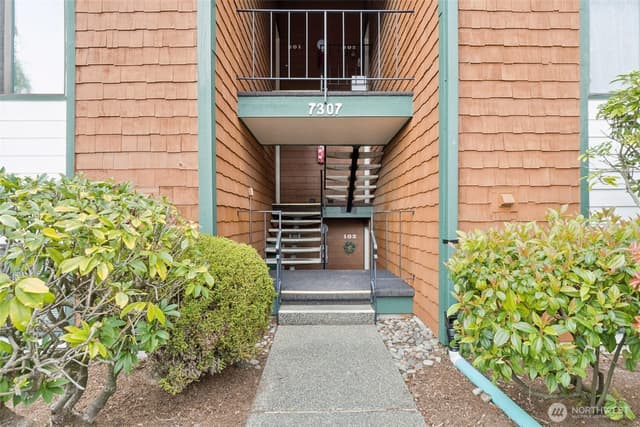 Property photo for 7307 N Skyview Place #G102, Tacoma photo 2