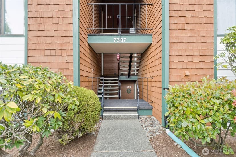 Property photo for 7307 N Skyview Place #G102, Tacoma photo 2