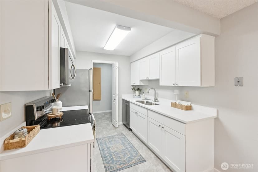 Property photo for 7307 N Skyview Place #G102, Tacoma photo 9