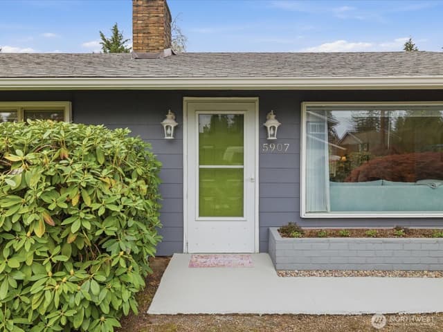 Property photo for 5907 227th Street SW, Mountlake Terrace photo 3