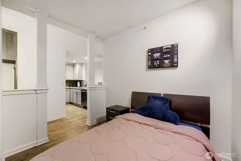 Property photo for 2607 Western Avenue #355, Seattle photo 13