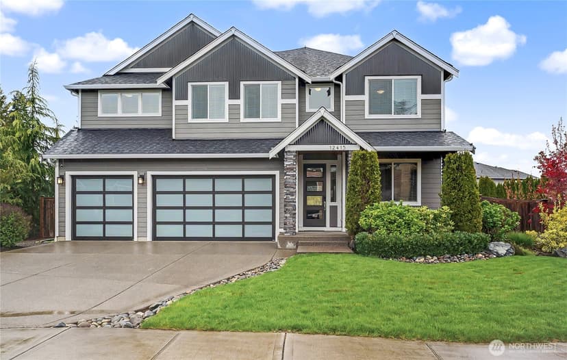 Property photo for 12415 41st Street Court E, Edgewood