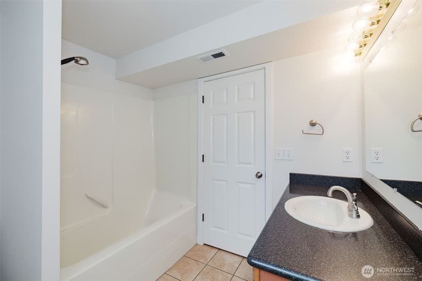 Property photo for 3193 Woods Road E, Port Orchard photo 20