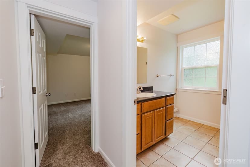 Property photo for 3193 Woods Road E, Port Orchard photo 19
