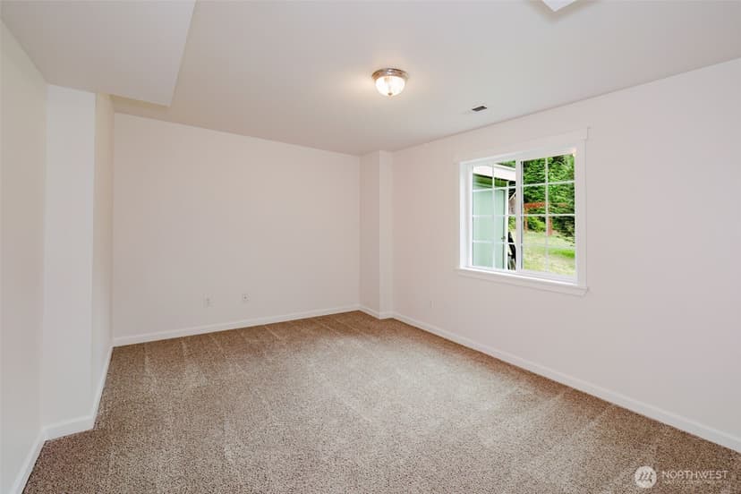 Property photo for 3193 Woods Road E, Port Orchard photo 16