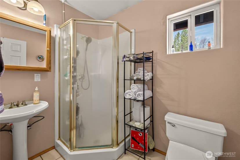 Property photo for 11090 Wending Lane, Leavenworth photo 19