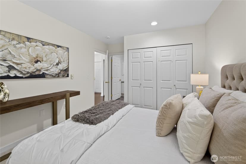 Property photo for 524 6th Avenue W #110, Seattle photo 19