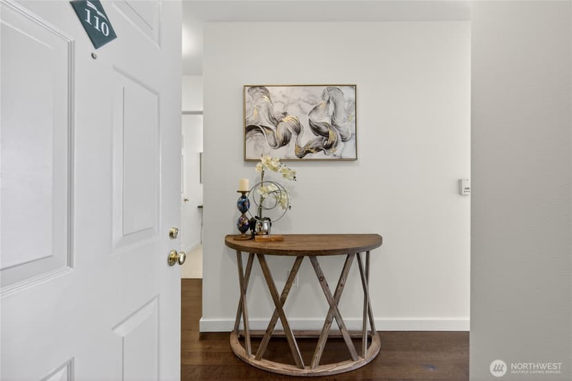 Property photo for 524 6th Avenue W #110, Seattle photo 6