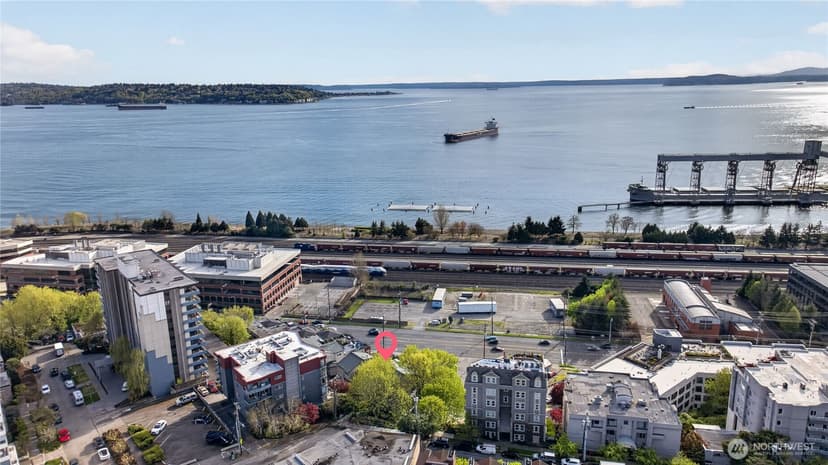 Property photo for 524 6th Avenue W #110, Seattle photo 33
